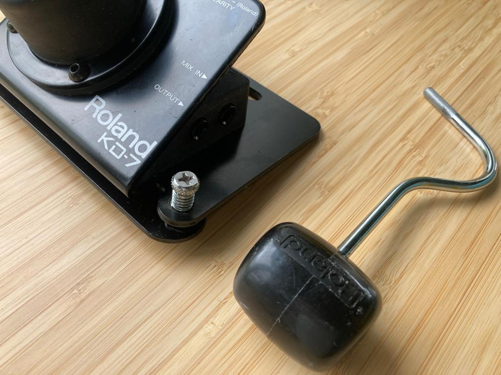 Roland kd7 + Roland bassdrumklopper, Ophalen of Verzenden, Zo goed als nieuw, Roland