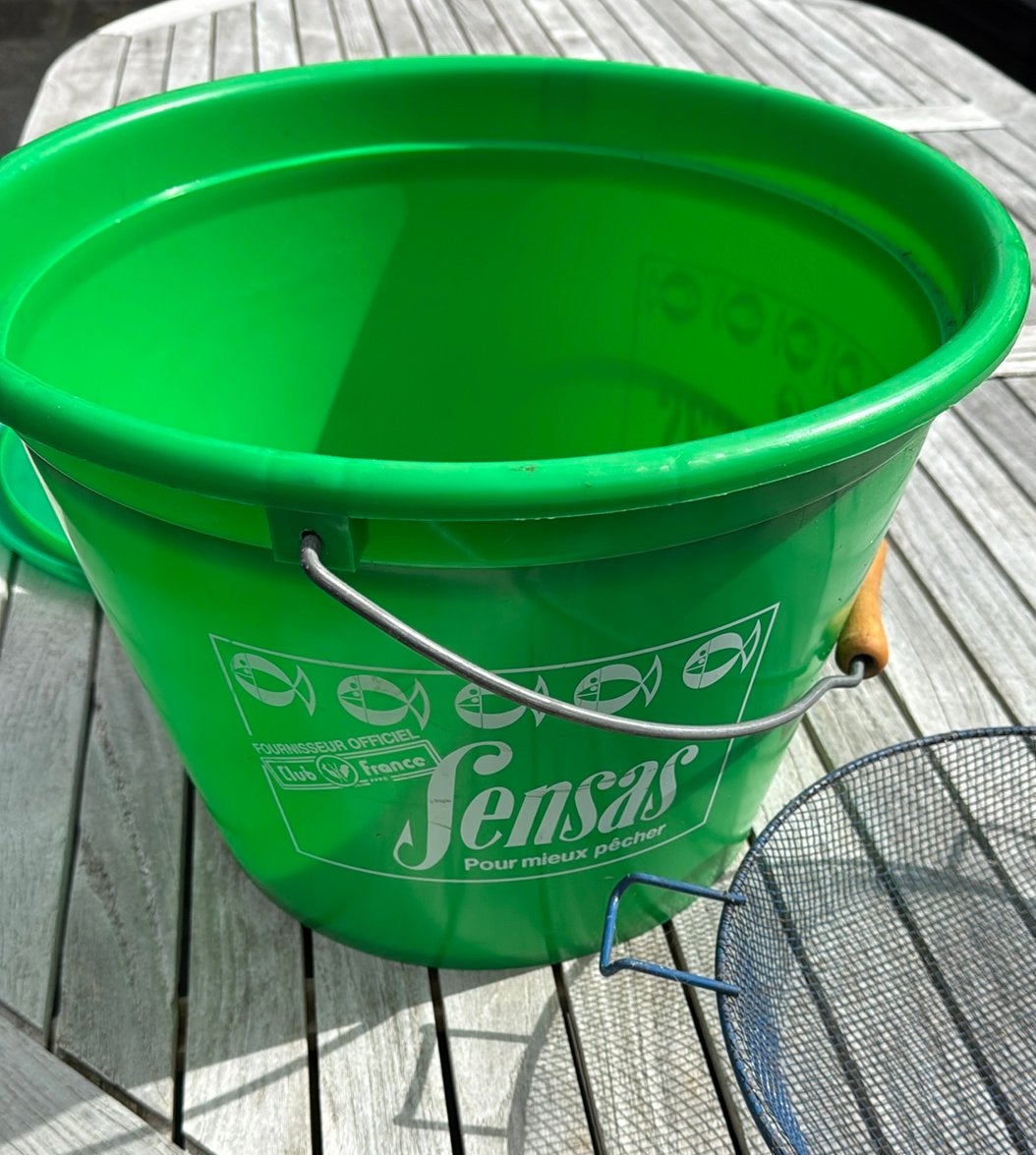 Sensas voeremmer 25 liter incl zeef, Ophalen of Verzenden, Overige typen