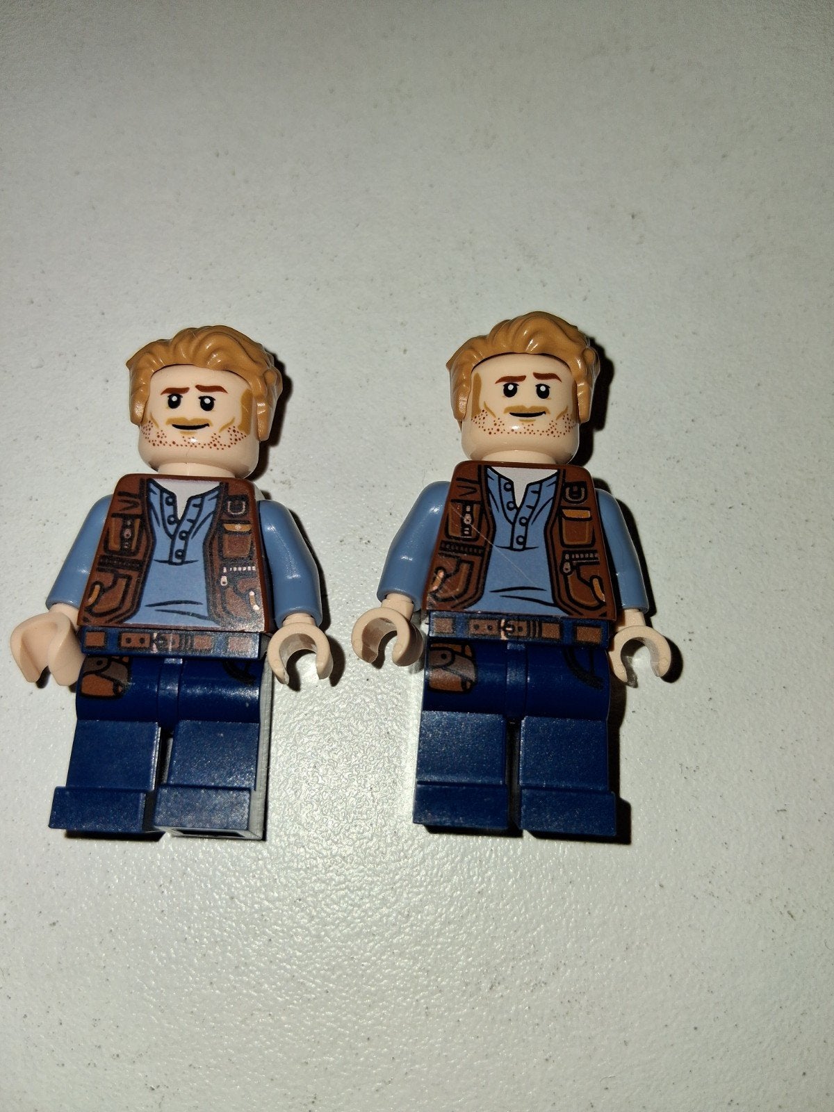 2 LEGO Jurassic World Owen Grady minifiguren(jw023), Ophalen of Verzenden, Gebruikt