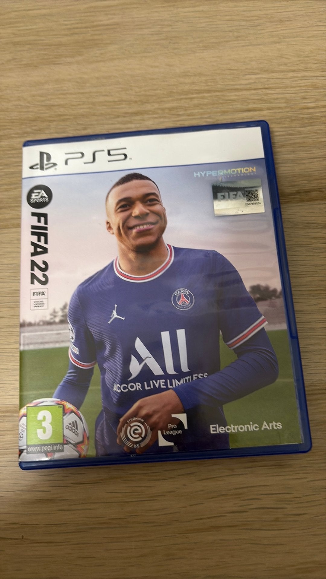 Fifa 22 PS5, Ophalen of Verzenden, Zo goed als nieuw