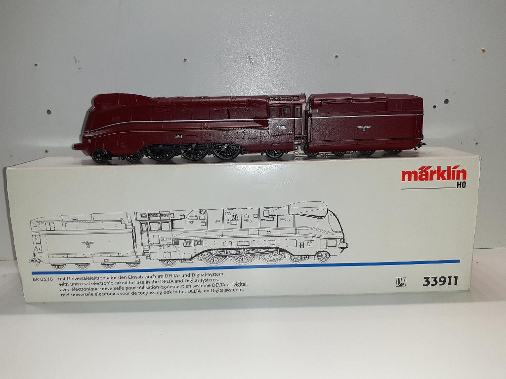 Marklin 33911, Wisselstroom, Locomotief, Ophalen of Verzenden, Zo goed als nieuw