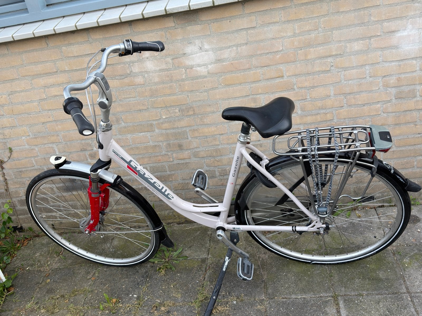 Gazelle fiets - alles werkt netjes, Fietsen en Brommers, Fietsen | Dames | Damesfietsen, Gebruikt, Versnellingen, Ophalen of Verzenden