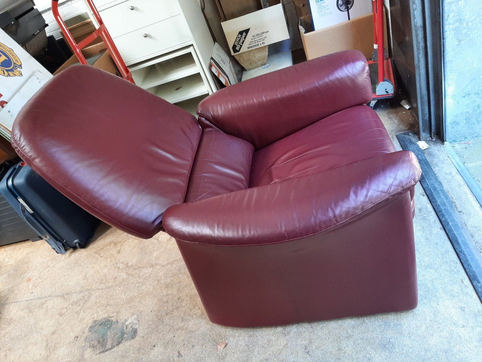 Bordeauxrode leren verstelbare relaxstoel - 90x70cm, Ophalen, Gebruikt, Modern, Comfort, Leer