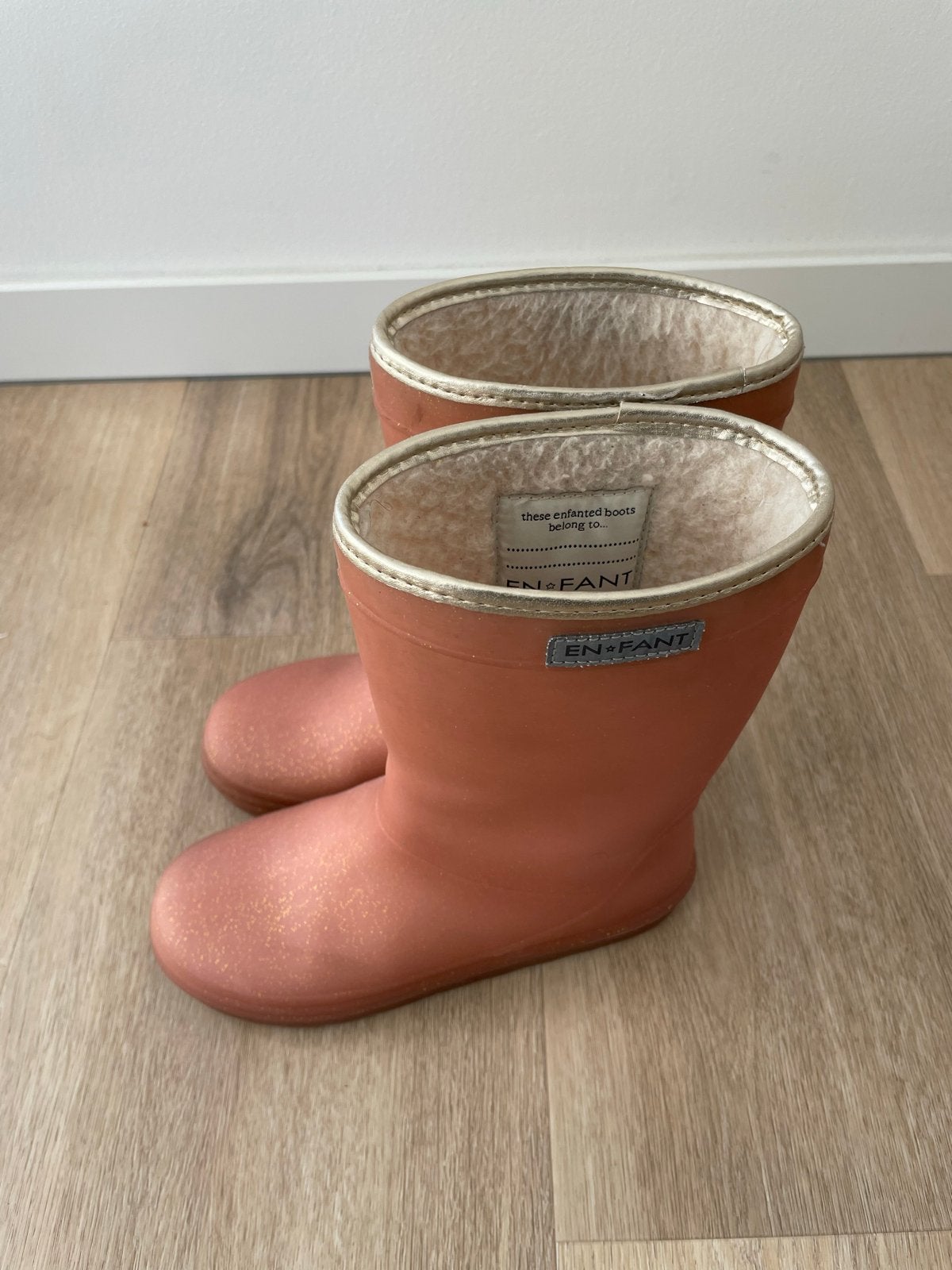 Zo goed als nieuwe Enfant gevoerde laarzen metallic roze mt, Kinderen en Baby's, Meisje, Ophalen of Verzenden, Laarzen, Zo goed als nieuw