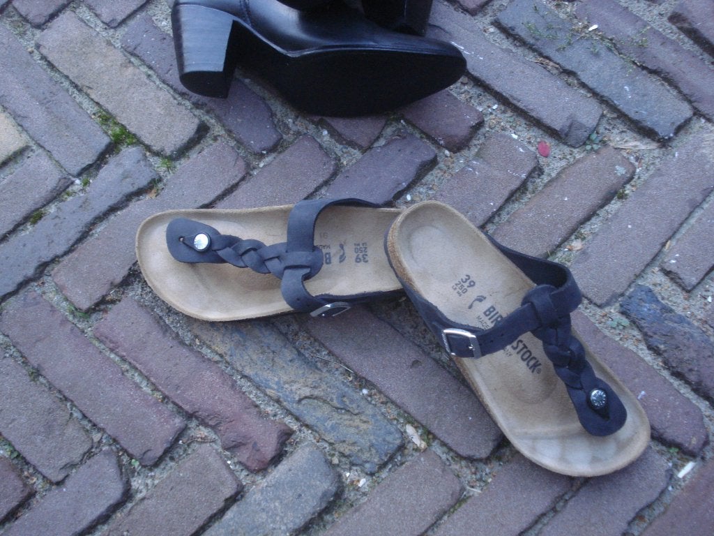 BIRKENSTOCK ZWART 39 NU GRATIS VERZENDING PER POST, Slippers, Verzenden, Zwart, Nieuw