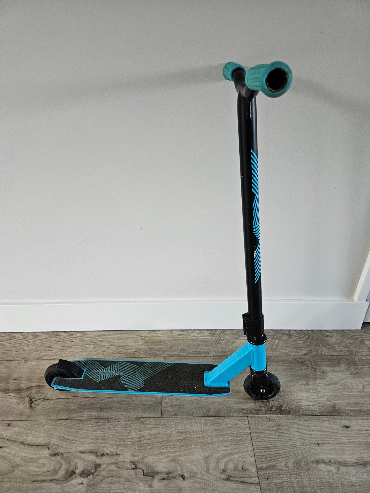 Step Black Dragon, Fietsen en Brommers, Ophalen, Gebruikt, Gewone step, Black dragon stunt step