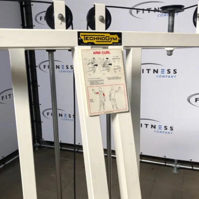 Technogym – Isotonic – Bicep Curl, Ophalen of Verzenden, Gebruikt, Armen, Overige typen