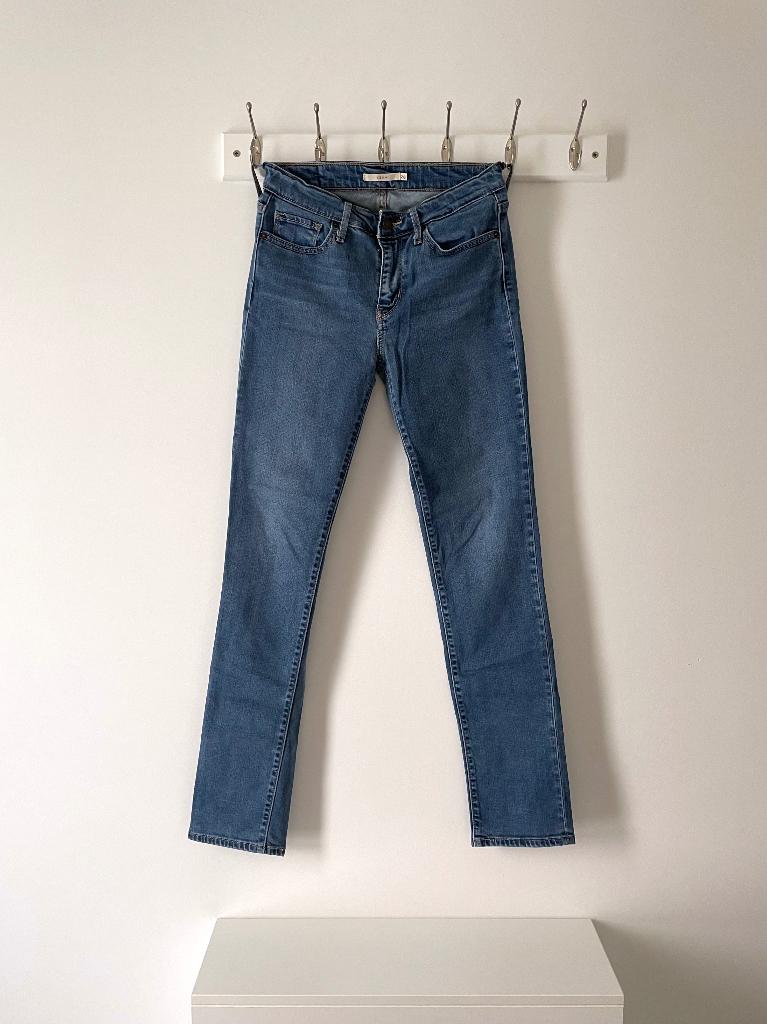 Levi’s 712 Slim jeans 28 x 32 – blauw, Blauw, Ophalen of Verzenden, W28 - W29 (confectie 36), Gedragen