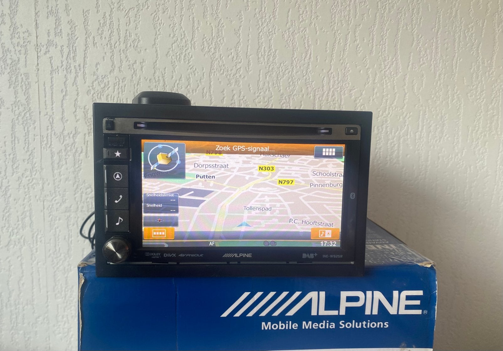 Alpine DAB+ dubbeldin radio, Ophalen of Verzenden, Gebruikt