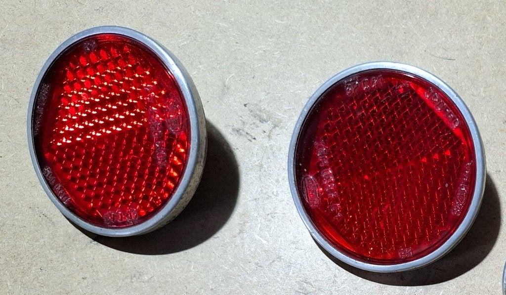 2 Hella oldtimer glas reflectoren o.a. Volkswagen Kever, Ophalen of Verzenden, Gebruikt, Volkswagen