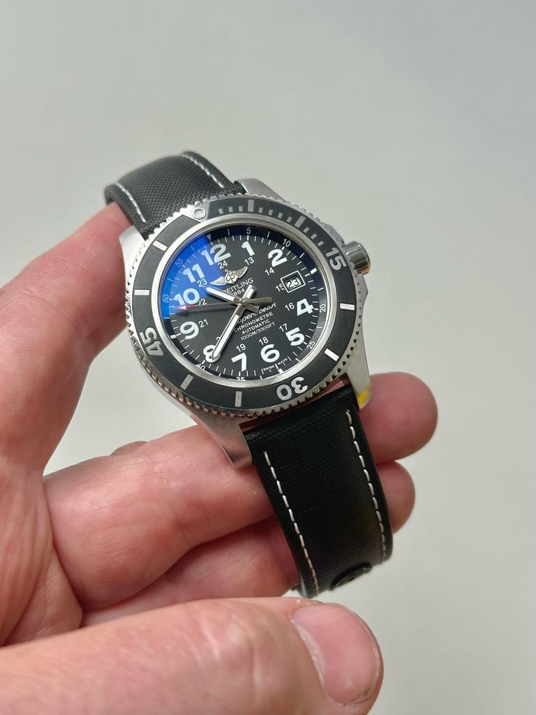 Breitling Superocean II (44mm), nieuwstaat en geserviced!, Staal, Breitling, Polshorloge, Kunststof