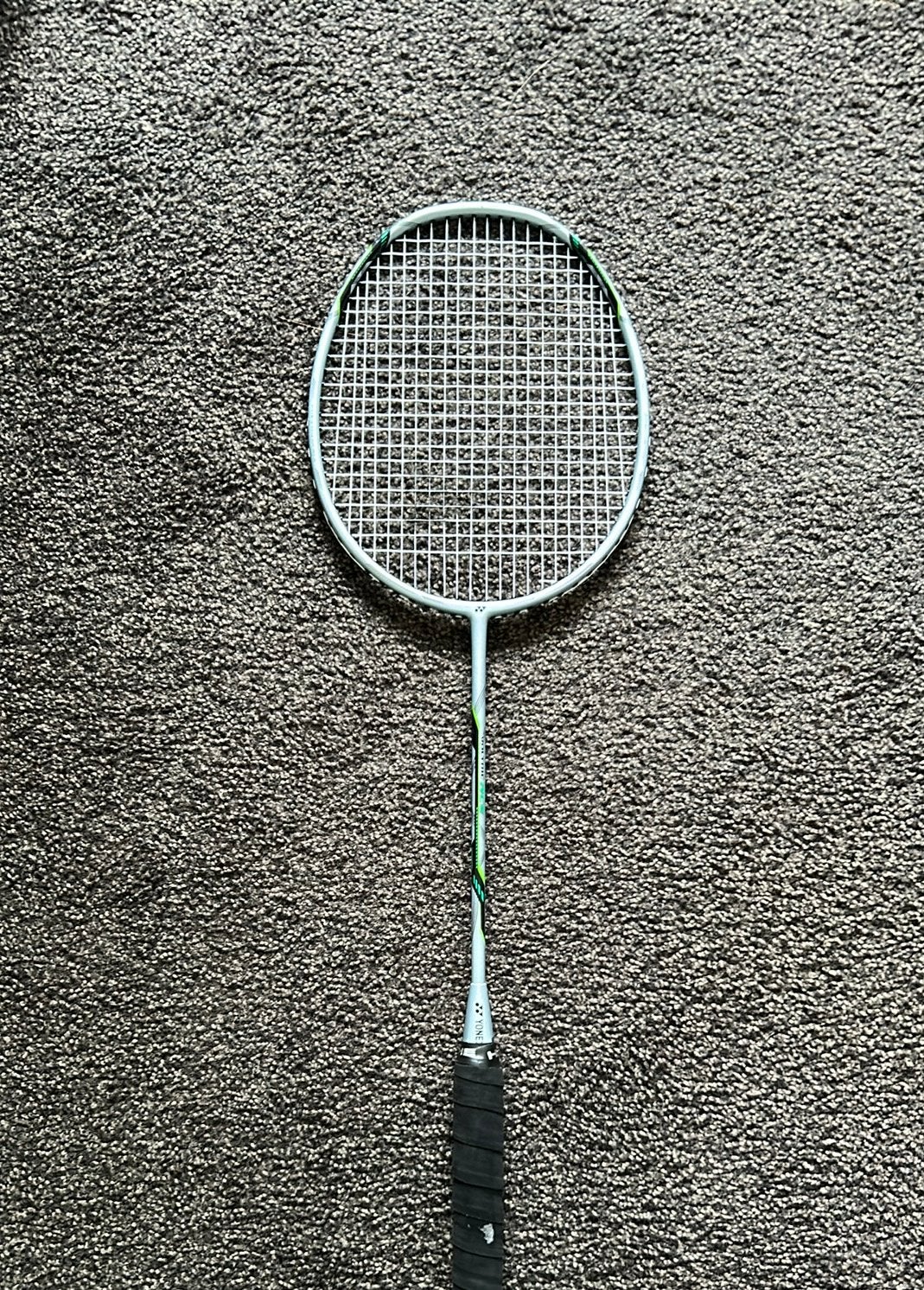 Yonex Voltric Ace badmintonracket, Sport en Fitness, Ophalen of Verzenden, Zo goed als nieuw, Racket(s)