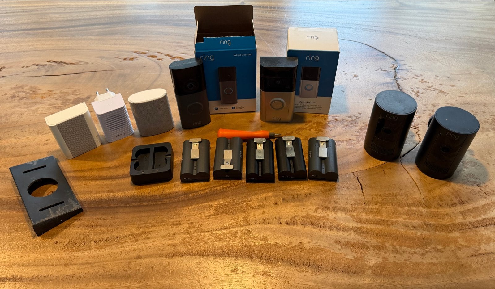 Ring Deurbellen, Camera's, Accu's en Chimes - Complete Set, Ophalen of Verzenden, Gebruikt, Overige typen, Universeel