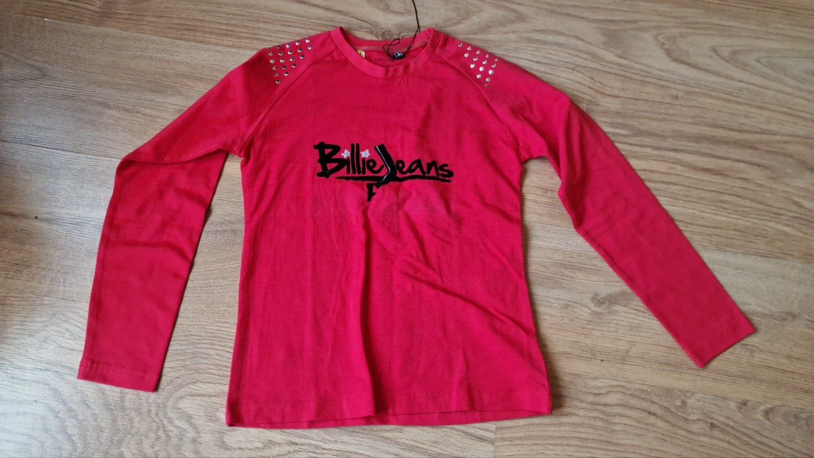 Billie Jeans T-shirt met studs - Rood, Ophalen of Verzenden, Nieuw, Kleding