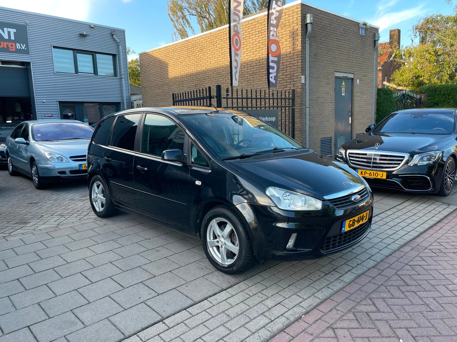 Ford C-Max 1.8-16V Ghia Trekhaak Airco PDC NAP APK, Auto's, Voorwielaandrijving, 125 pk, Gebruikt, Automatische klimaatregeling