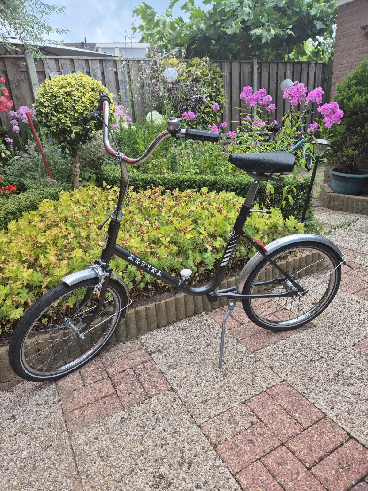 Mooie en goede loopfiets voor volwassenen., Fietsen en Brommers, Fietsen | Vouwfietsen, Zo goed als nieuw, Minder dan 14 inch