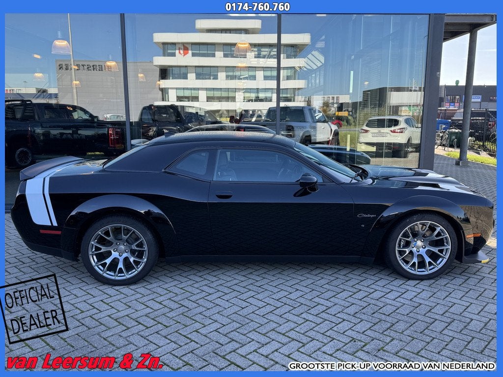 Dodge Challenger SRT Hellcat Redeye Black Ghost 1 van 300, Auto's, Automaat, Achterwielaandrijving, 4 stoelen, Zwart