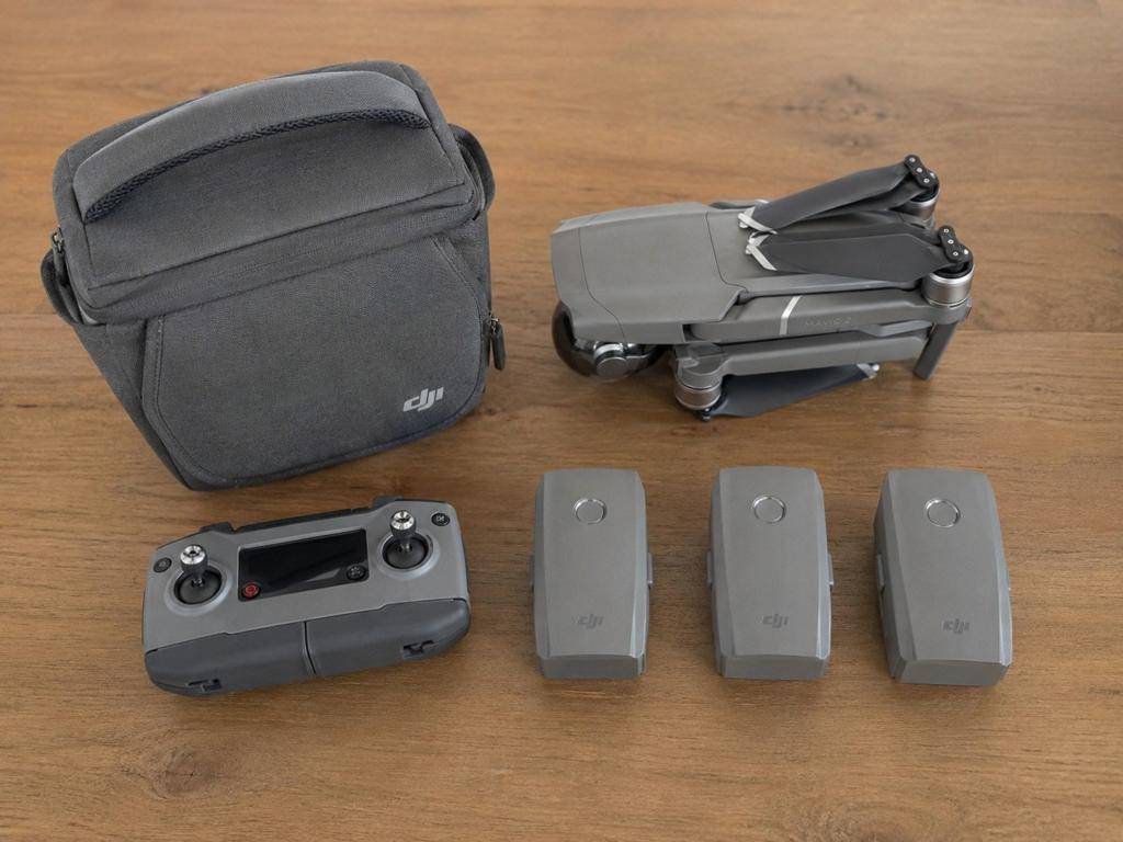 DJI Mavic 2 Pro - Zo goed als nieuw, 30 tot 45 minuten, 5 tot 10 kilometer, Ophalen of Verzenden, Zo goed als nieuw