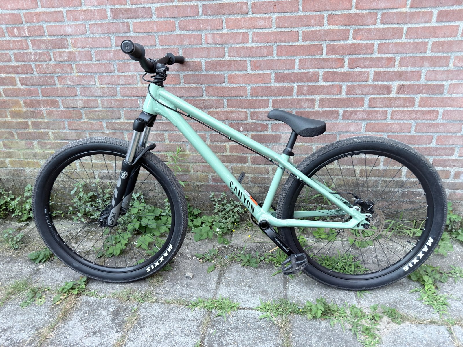 Canyon Stitched 360 Dirt Jump Bike Maat L, Fietsen en Brommers, Fietsen | Crossfietsen en BMX, Ophalen, 24 inch of meer, Gebruikt