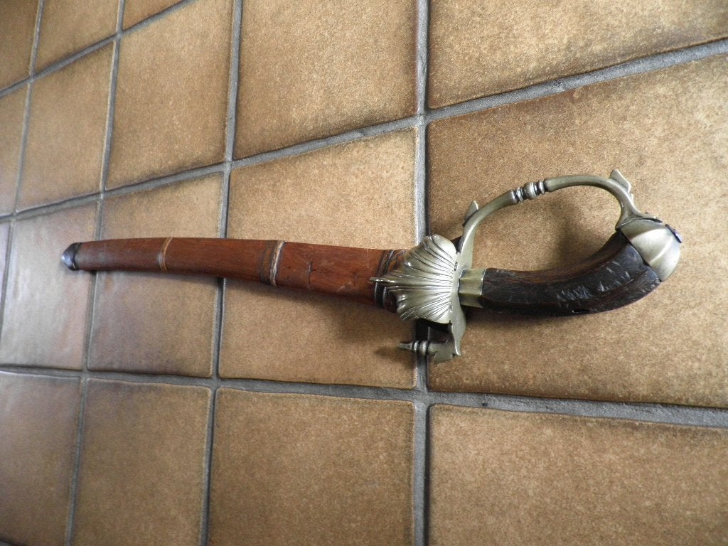 Antiek oude sabel lengte  63 cm, Ophalen of Verzenden, Landmacht, Overige gebieden, Zwaard of Sabel