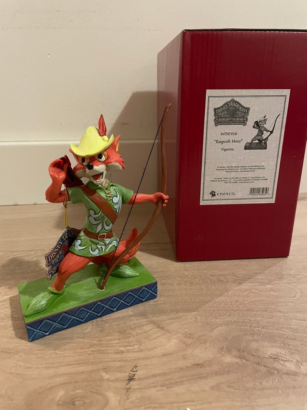 Jim Shore Disney Robin Hood Beeldje - Roguish Hero, Verzamelen, Ophalen of Verzenden, Nieuw, Beeldje of Figuurtje