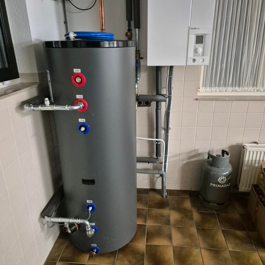 Atlantic extensa 6 kw met 200 ltr boiler warmtepomp, 100 liter of meer, Ophalen of Verzenden, Boiler, Minder dan 3 jaar oud