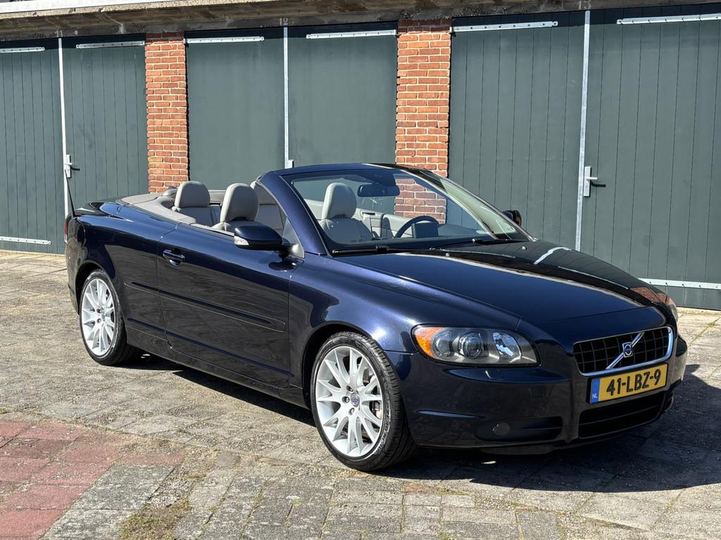 Volvo C70 Convertible 2.5 T5 Summum Dynaudio Bluetooth Young, C70, Gebruikt, Beige, Cabriolet
