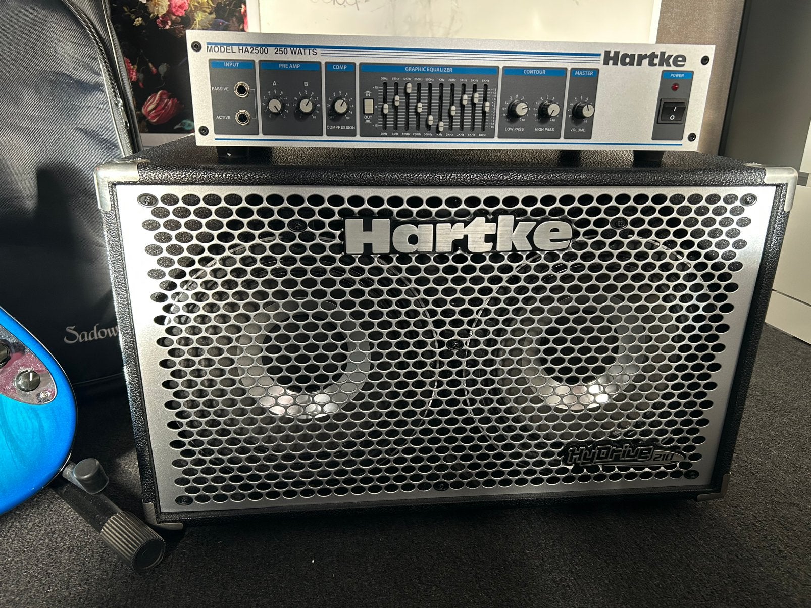 Hartke versterker + Cabinet, Ophalen of Verzenden, 100 watt of meer