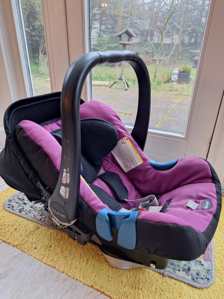 Römer Baby-Safe Belted Base - Roze/Zwart (tot 13 kg), Ophalen, Romer, 0 t/m 13 kg, Gebruikt