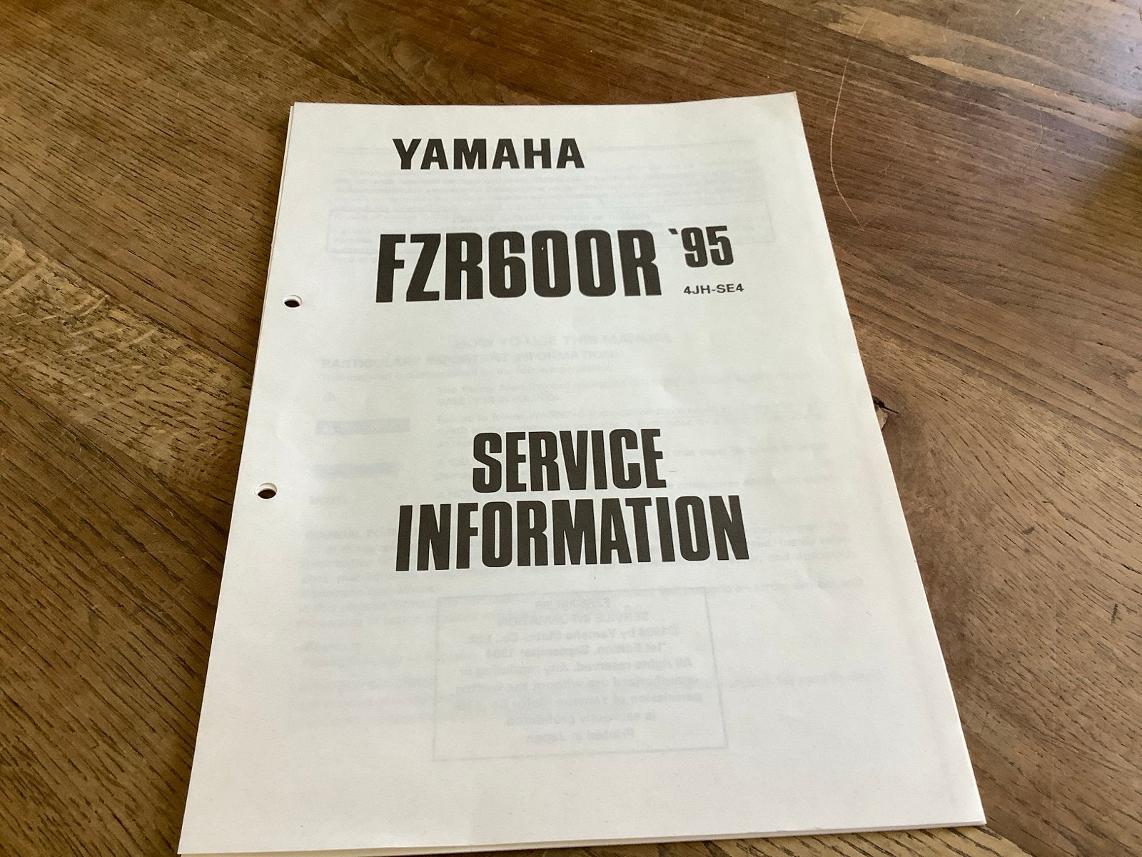 Yamaha FZR600R '95 Service Informatie Handleiding. (100), Verzenden, Yamaha