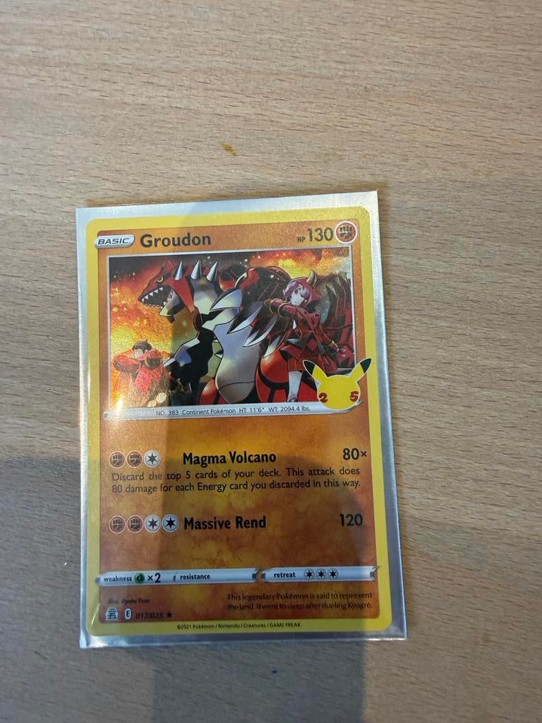 Groudon Celebrations Pokémon Kaart - Zo goed als nieuw, Ophalen of Verzenden, Zo goed als nieuw, Losse kaart