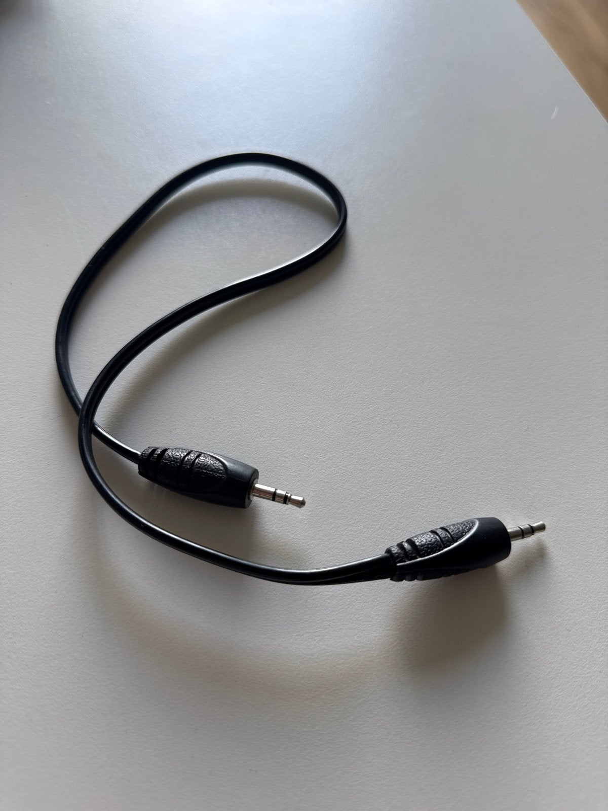 Audio kabel 3.5mm jack naar 3.5mm jack, Ophalen of Verzenden, Gebruikt, Minder dan 2 meter, Overige kabels