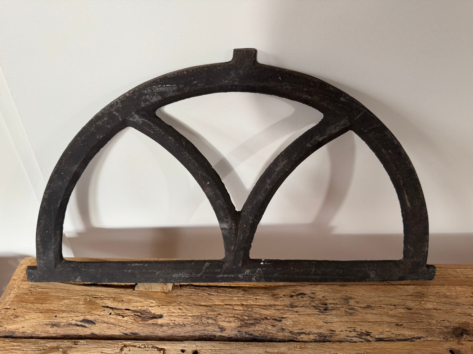 Oud half rond stalraam, Ophalen of Verzenden