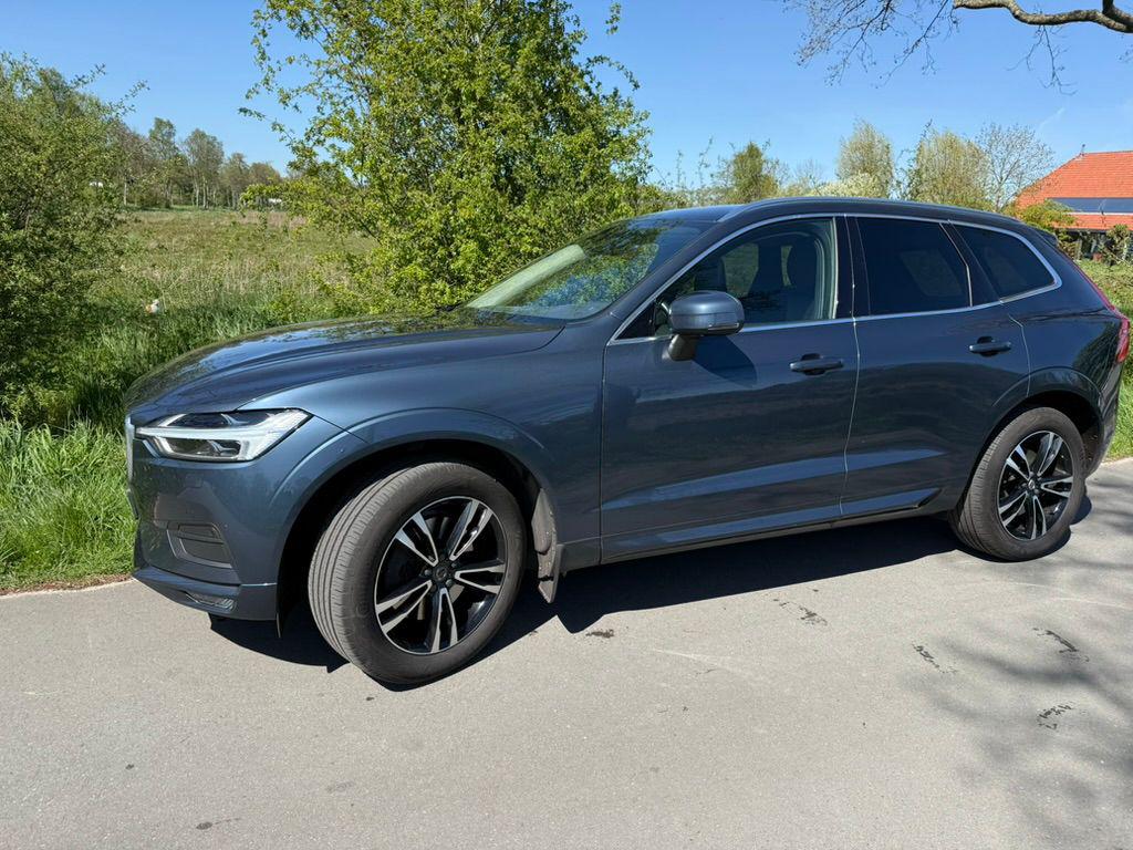 Volvo XC60 2.0 D4 Inscription PANORAMA|STANDKACHEL, 4 cilinders, 1969 cc, Blauw, Leder en Stof