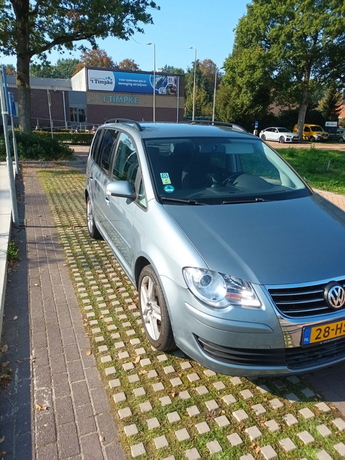 Volkswagen Touran 1.4 TSI 103KW 5P Grijs Bieden, Voorwielaandrijving, Stof, 4 cilinders, Handgeschakeld