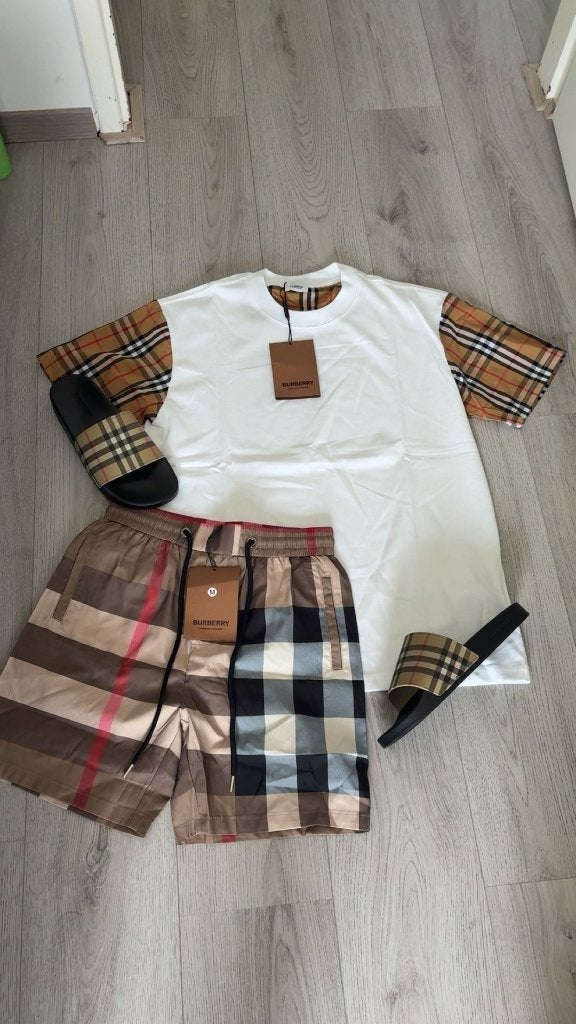 Burberry zomerset compleet met slippers ALLE MATEN, Zwart, Nieuw, Overige maten, Ophalen of Verzenden