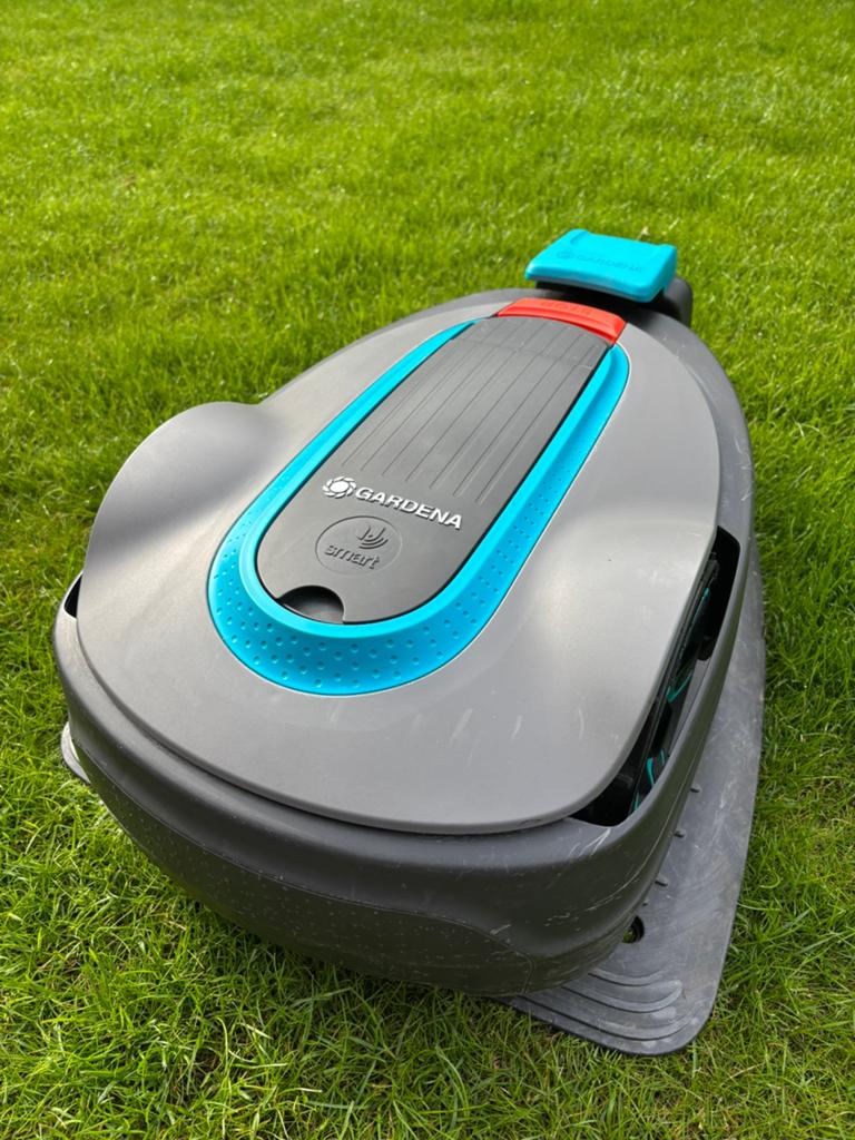 Complete Gardena Smart Sileno City 250m2 wifi, Ophalen, Gebruikt, Minder dan 20 cm, Bestuurbaar via app