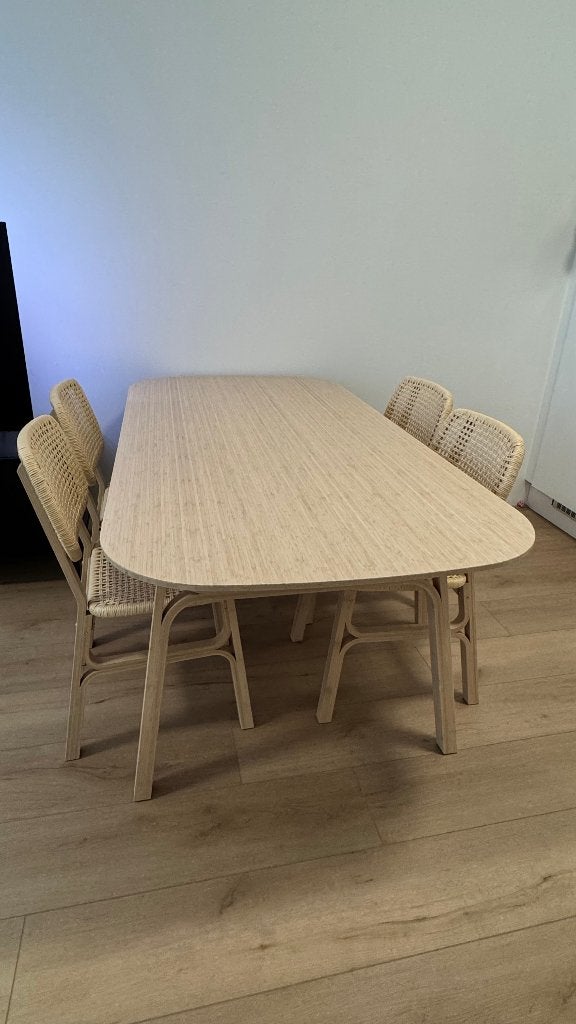 VOXLÖV Tafel en 4 VOXLÖV stoelen - bamboe, Huis en Inrichting, Tafels | Eettafels, Ophalen, 50 tot 100 cm, Zo goed als nieuw, 150 tot 200 cm