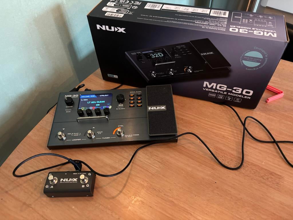 NUX MG-30 Multi-effect Processor - Zo goed als nieuw, Ophalen of Verzenden, Zo goed als nieuw, Multi-effect
