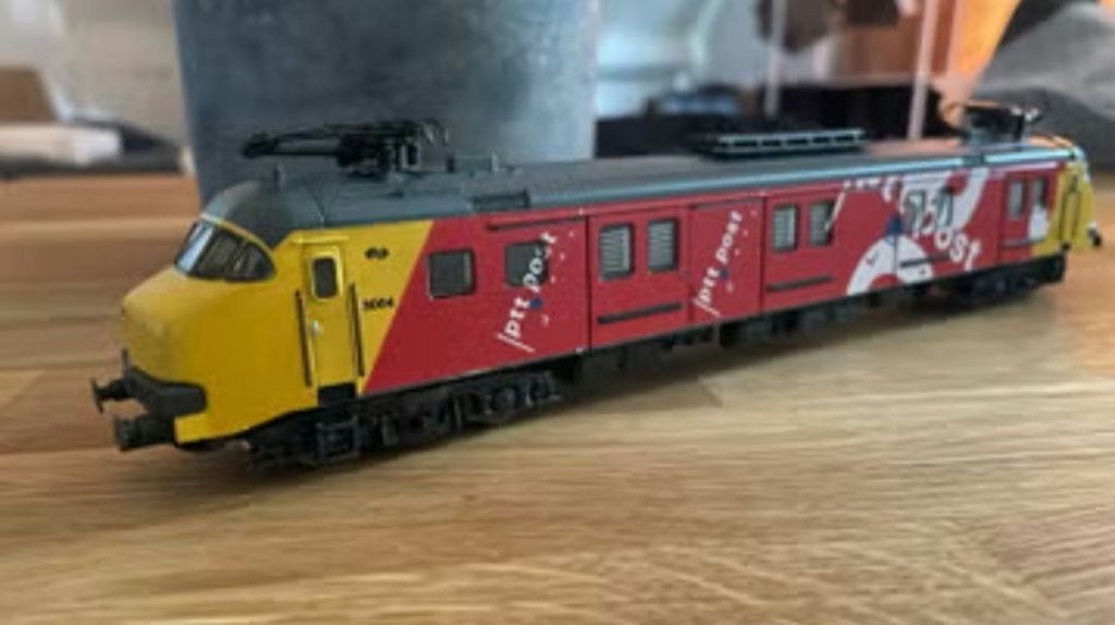Marklin h0 motorpost NS - dummy, Hobby en Vrije tijd, Wisselstroom, Gebruikt, Locomotief, Verzenden