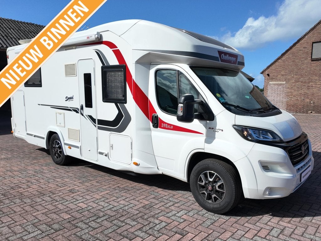 Challenger Special Edition 398 XLB full options met 2x airco, Caravans en Kamperen, Ringverwarming, Fiat, 7 tot 8 meter, Bedrijf