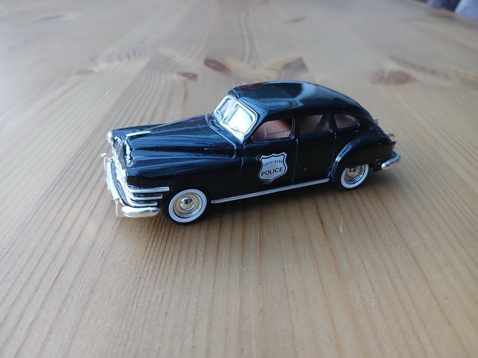 Solido Chrysler Windsor 1946 Politie schaalmodel, Ophalen of Verzenden, Zo goed als nieuw, Auto, Solido