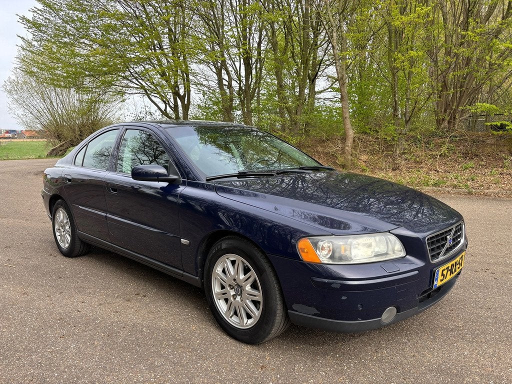 Volvo S60 2.0T Momentum | APK 03-2027, Auto's, Volvo, Bedrijf, Te koop, S60, ABS, Airbags, Airconditioning, Automatische klimaatregeling