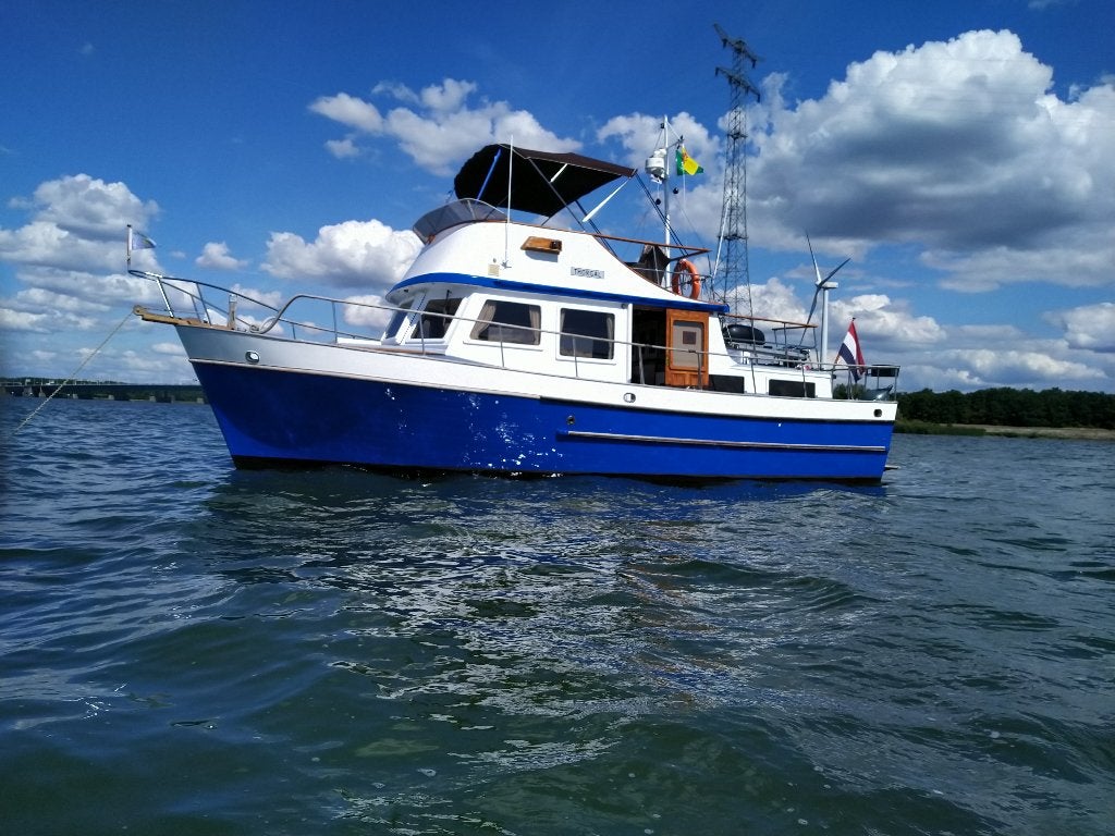 Trawler Eurobanker met nieuwe motoren, Watersport en Boten, Ophalen, Overige merken, Gebruikt, 11 m