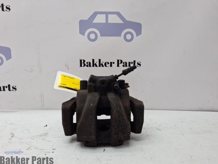 Remklauw (Tang) rechts-voor van een BMW X3, Gebruikt, -, -, Ophalen of Verzenden