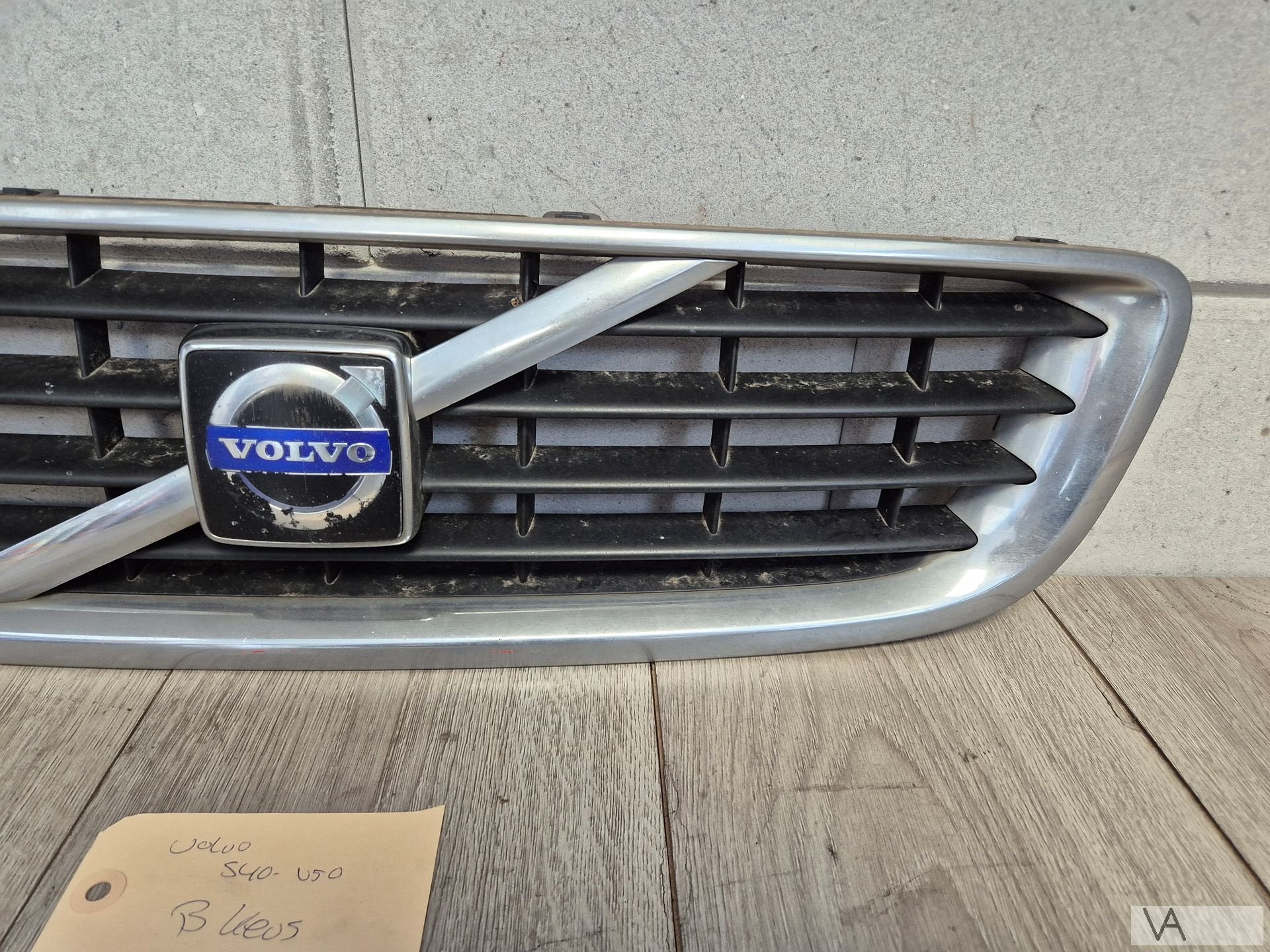 Grille in bumper voor Volvo S40 en V50 2007 - 2012 €50, Gebruikt, -, -, Ophalen of Verzenden