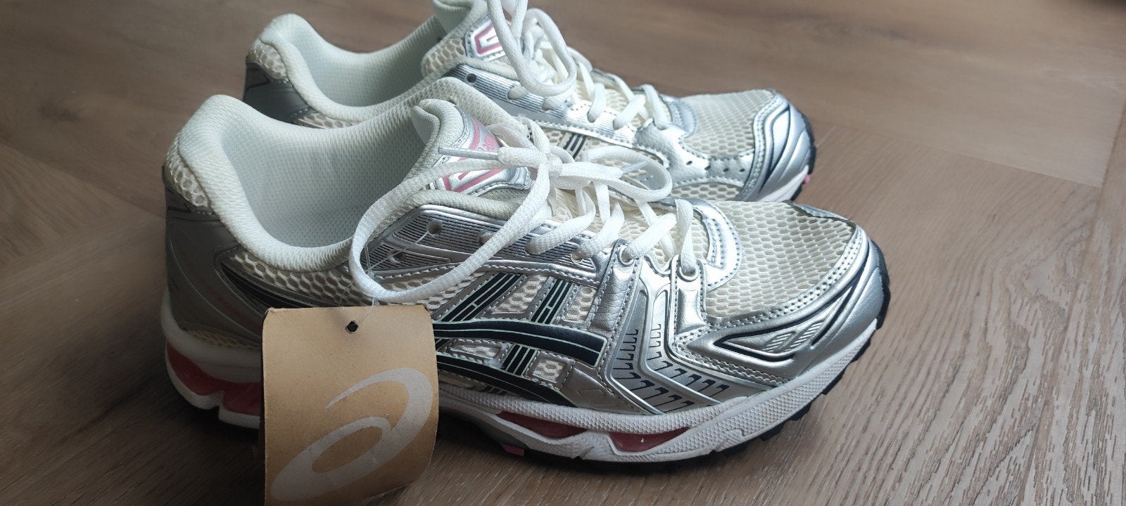 Asics Gel-Kayano hardloopschoenen - maat 44, Hardloopschoenen, Nieuw, Ophalen of Verzenden, Hardlopen
