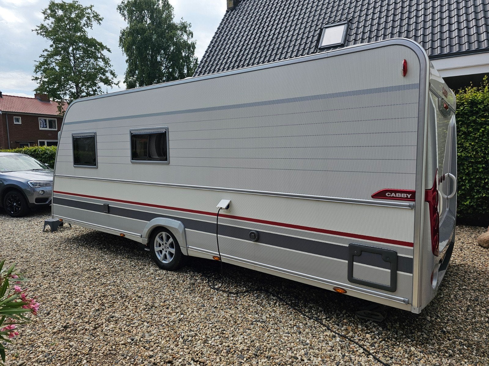 Scandinavische toercaravan Cabby 620 F3, Rondzit, Kabe, Particulier, Koelkast