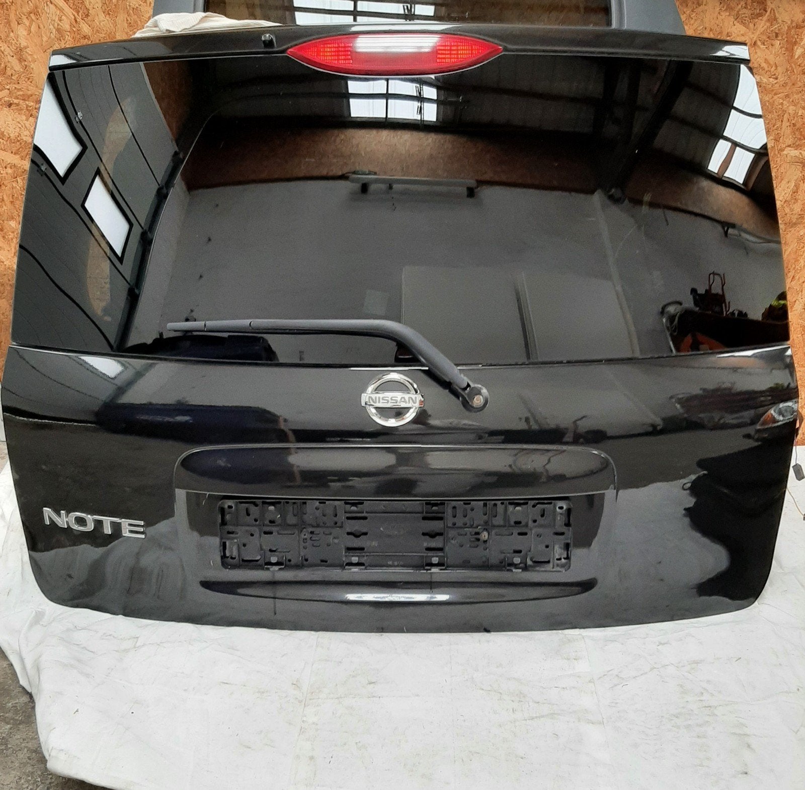 Achterklep Nissan Note (E11) 2006-2013 Zwart, Ophalen, Gebruikt, Achterklep, Achter