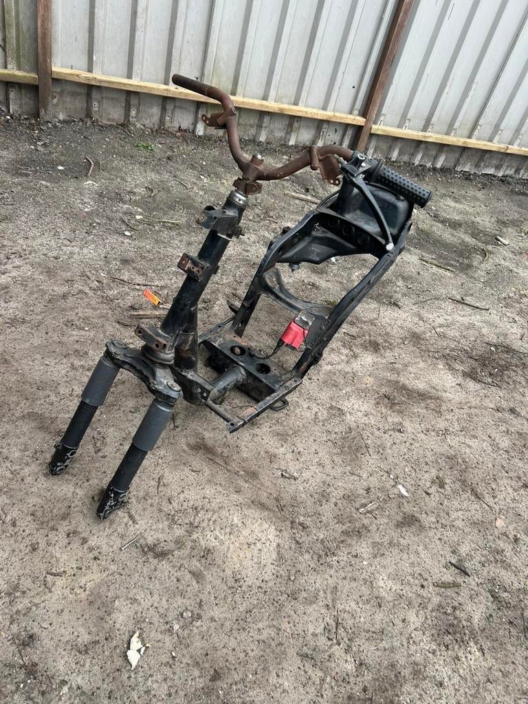 Zip frame snor met wok, buddybak, kappen en voorvelg, Ophalen of Verzenden, Gebruikt, Frame, Piaggio